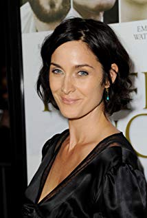 Carrie Anne Moss